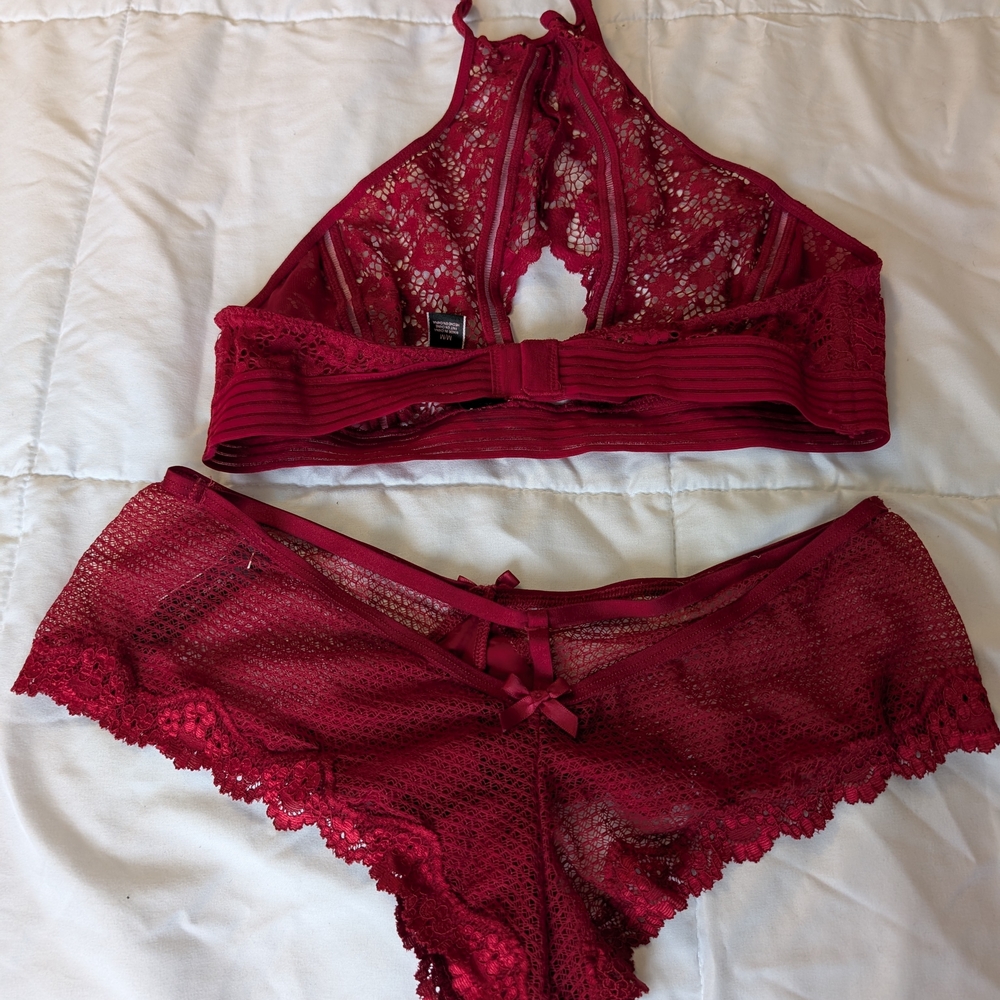 Victoria's Secret Lace Halter Bralette and Panty Set - Deep Red - Picture 2 of 5